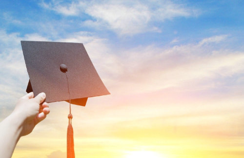 广州自学成才的大学生有资格参加研究生入学考试吗